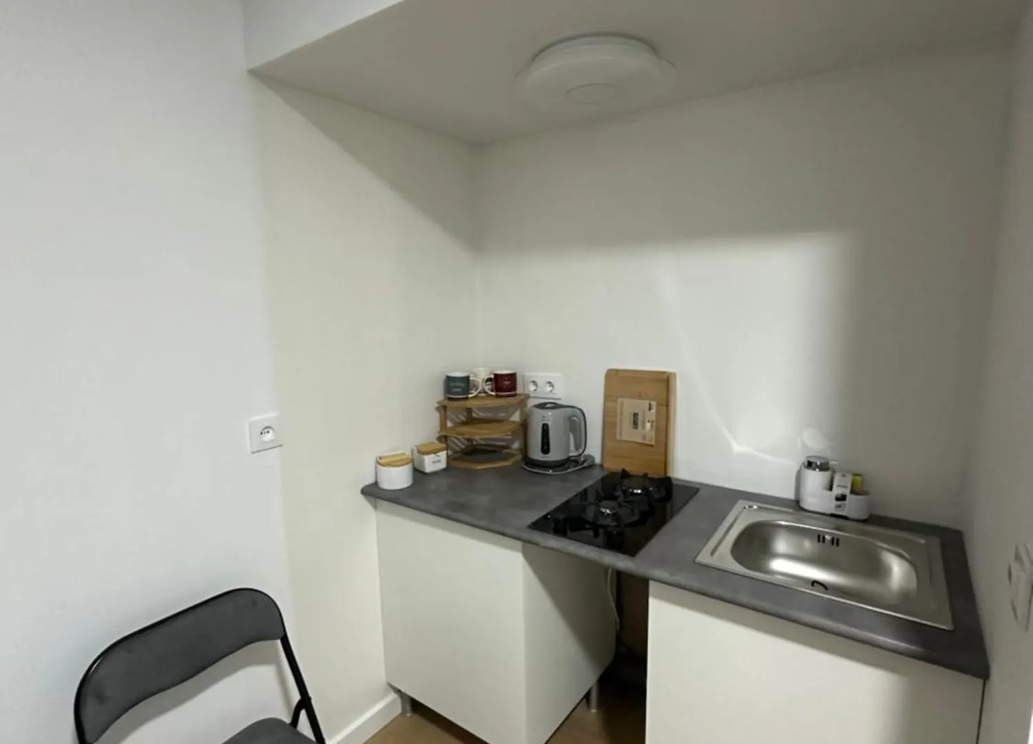 Alquilo Mini Departamento Apartment Sant Boi de Llobregat